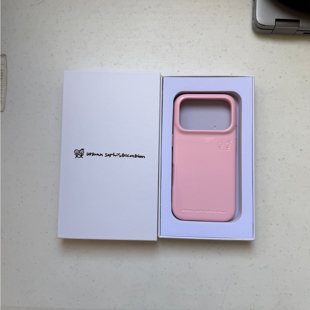 SOLD Urban Sophistication Pink Phone Case